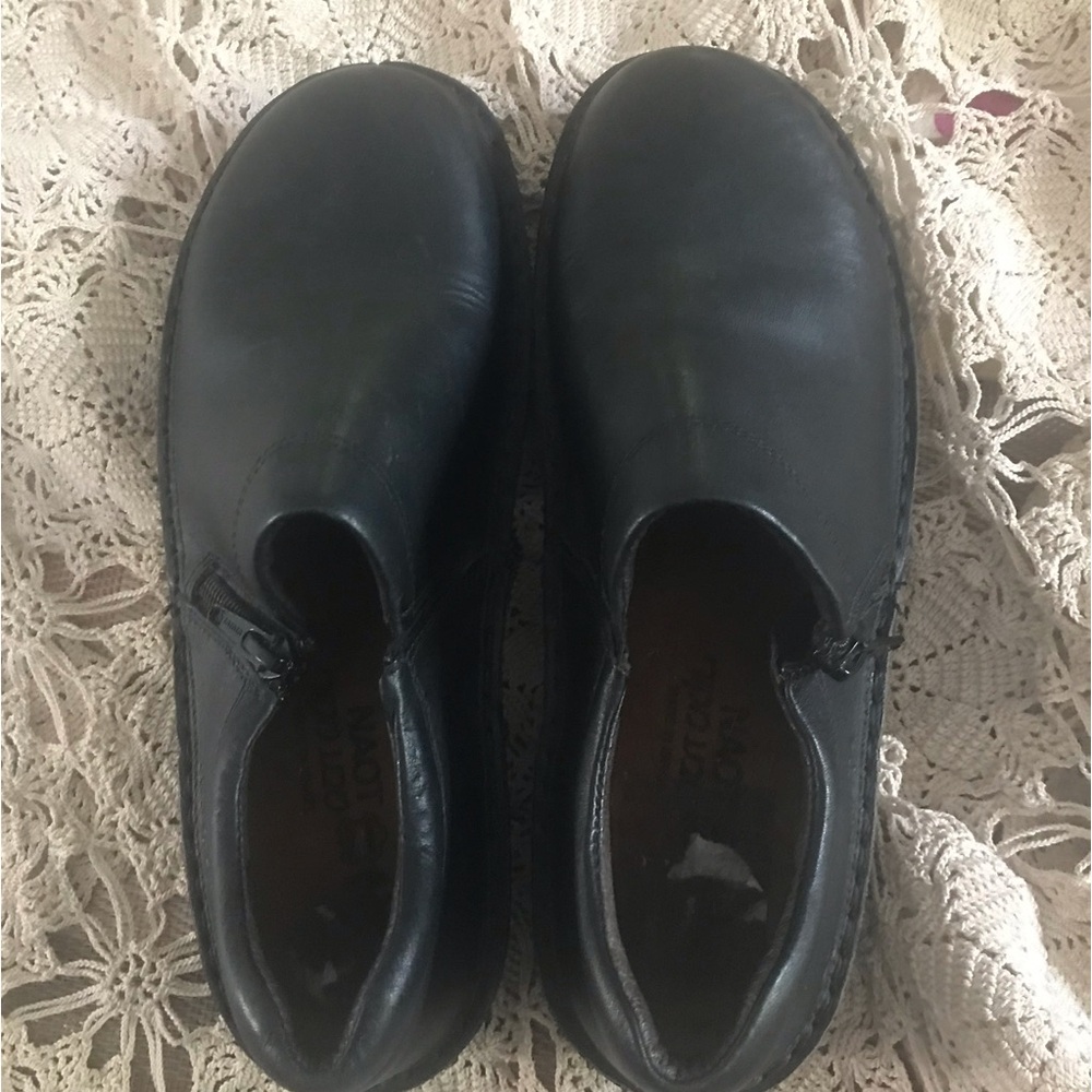 Naot Ladies Black Side-zip Leather Loafer - Size 36